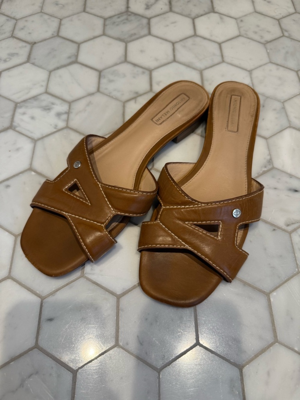 Antonio Melani Carrah Women’s Brown Slide Sandals